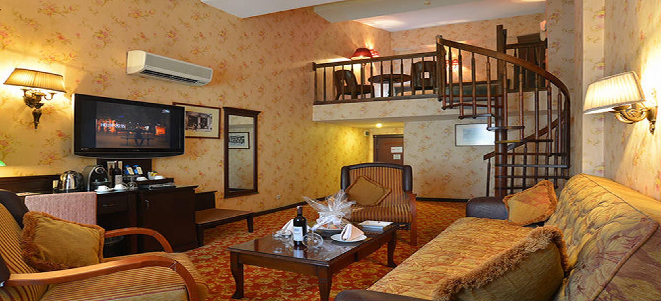 Pera Rose & - Taksim Pera Center Hotel 4*