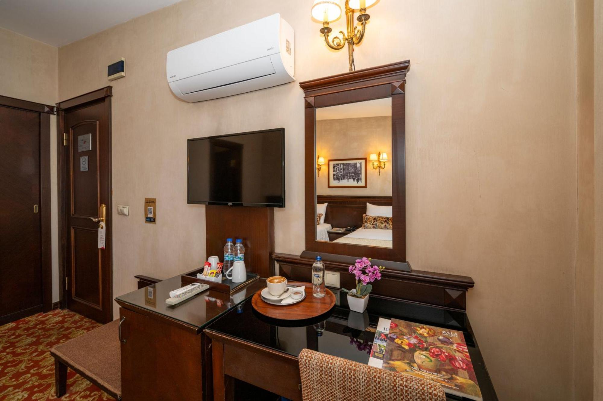 Pera Rose & - Taksim Pera Center Hotel